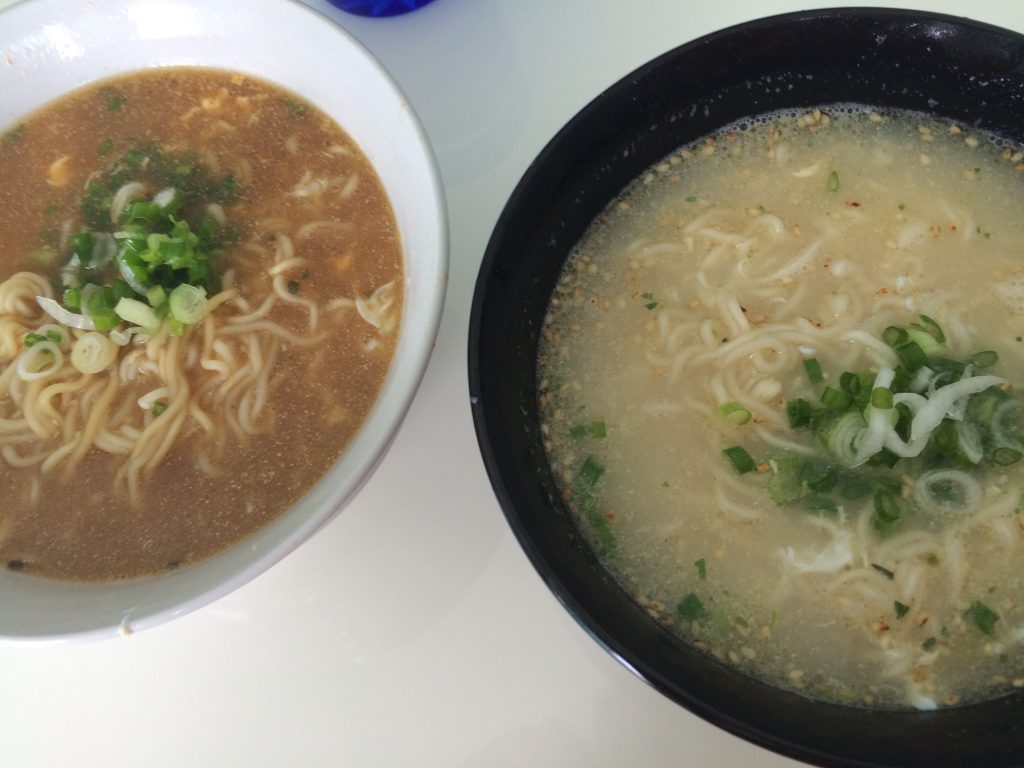 タイランドの東京醤油と九州豚骨らーめん