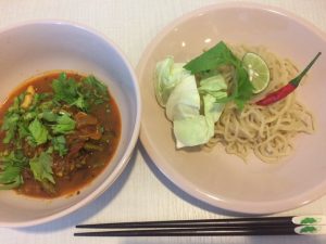 カレーつけ麺、タイ自炊生活