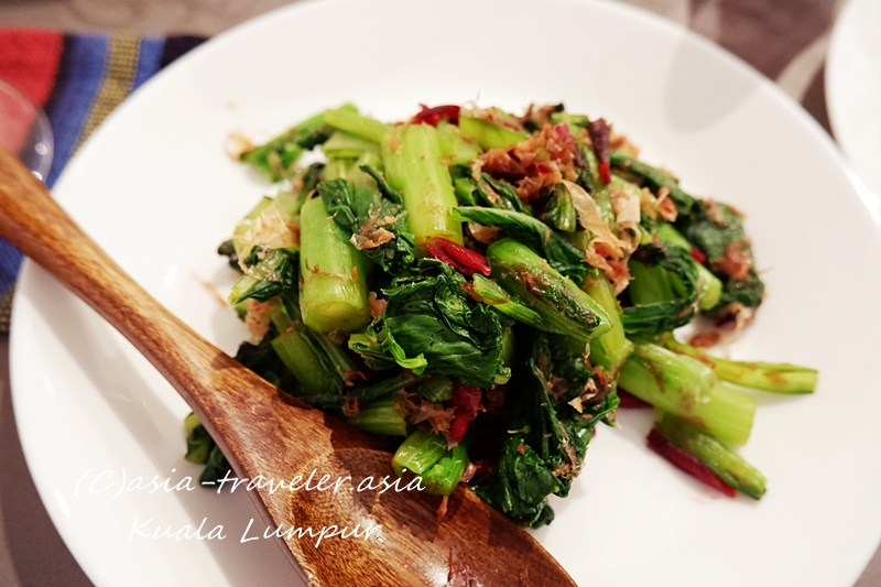 クアラルンプール産葉野菜の鰹節めんつゆ和え