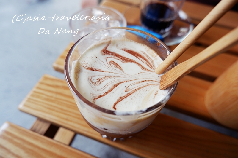 ダナンLOBOO CAFEのベトナム塩コーヒー(Cà phê muối)