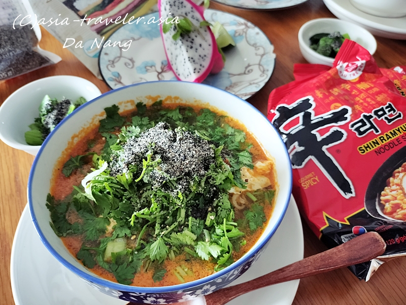 ベトナム 韓国ラーメン