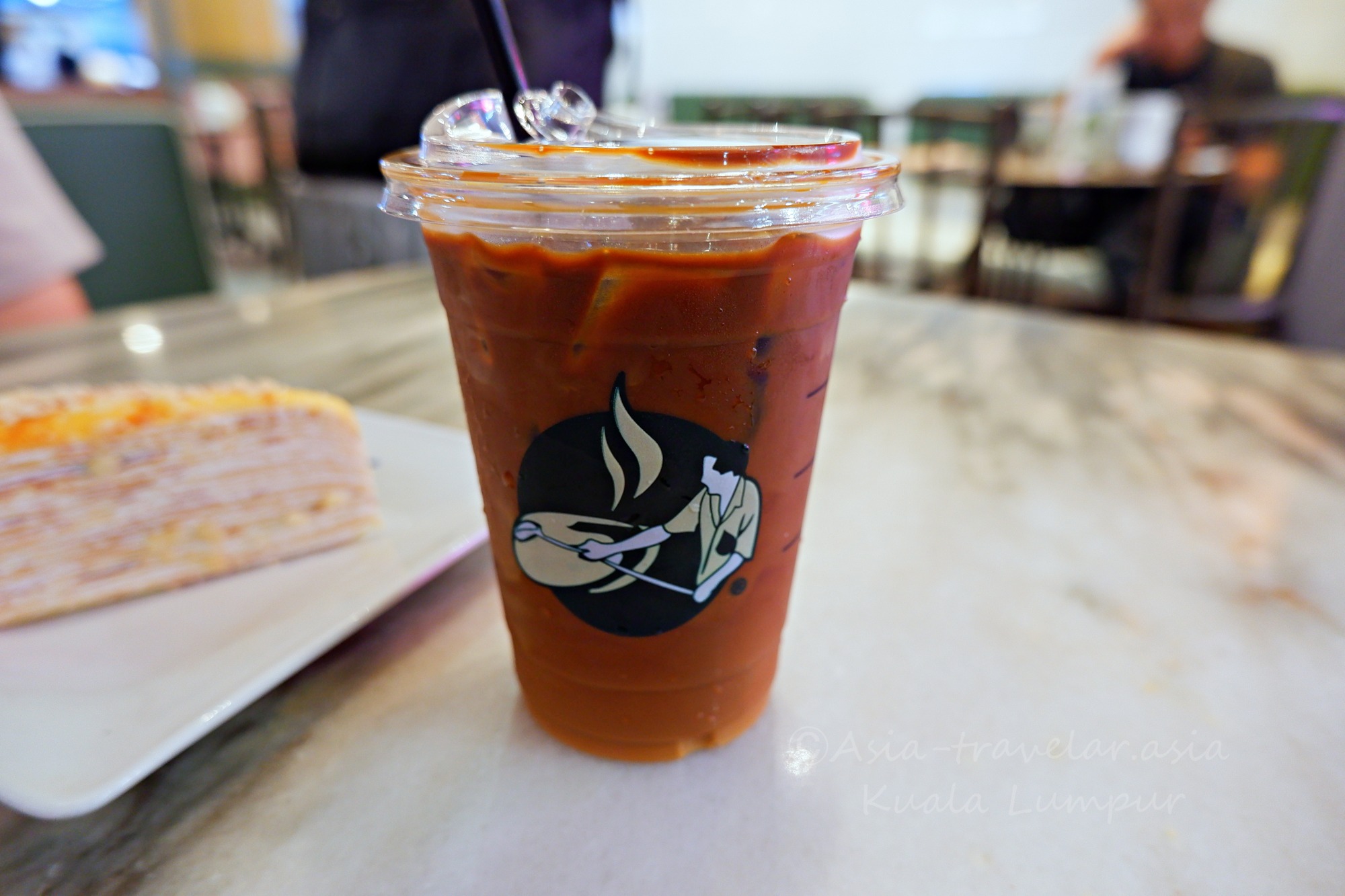 KLIA2のホームタウン海南コーヒーのアイスコピC