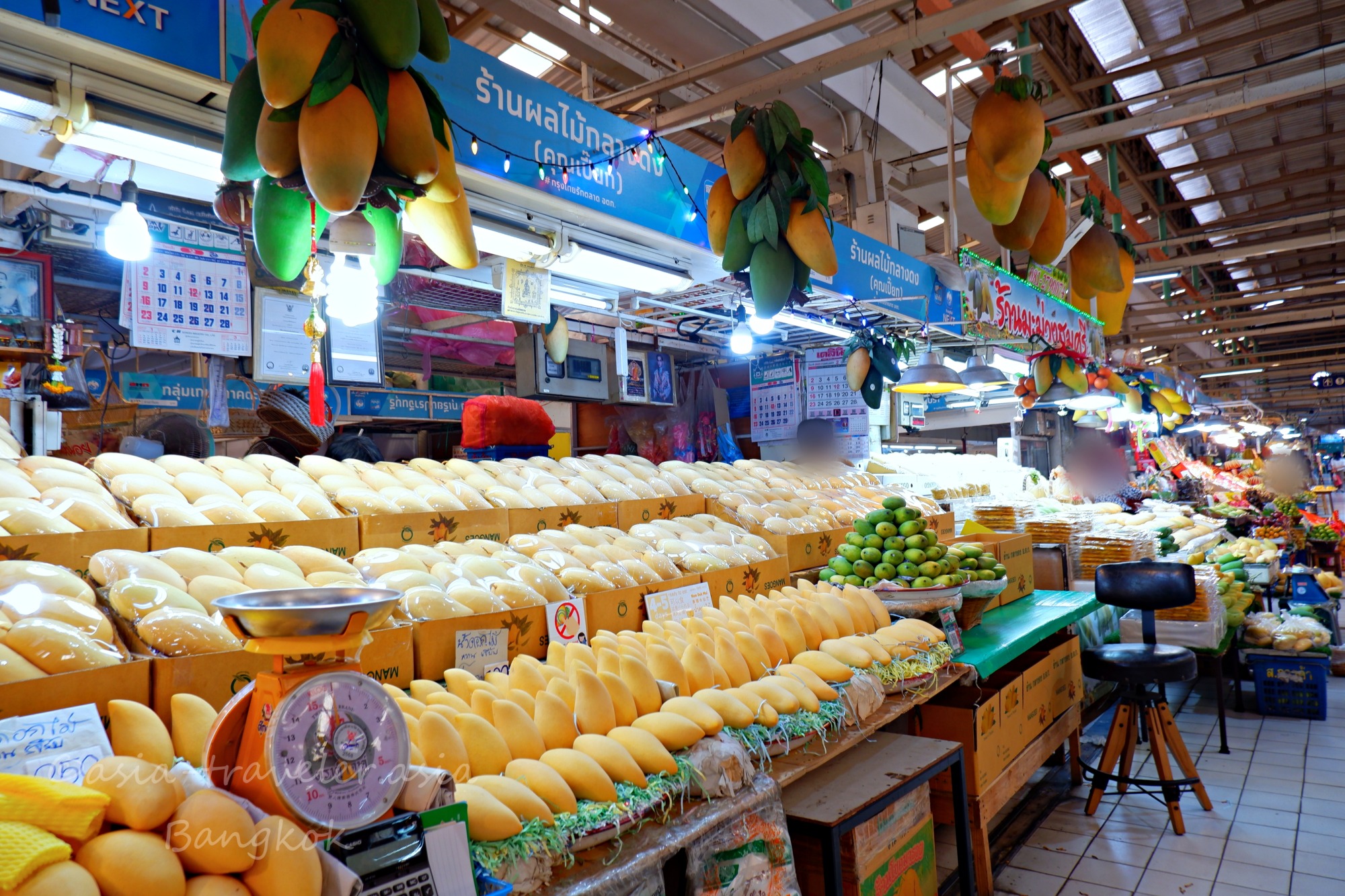 バンコク オートーコー市場