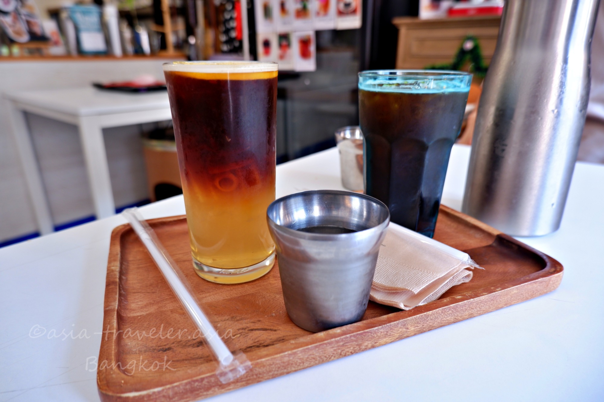 バンコクのcafe「moon.s_cafe」コールドドリップソーダのWake Up