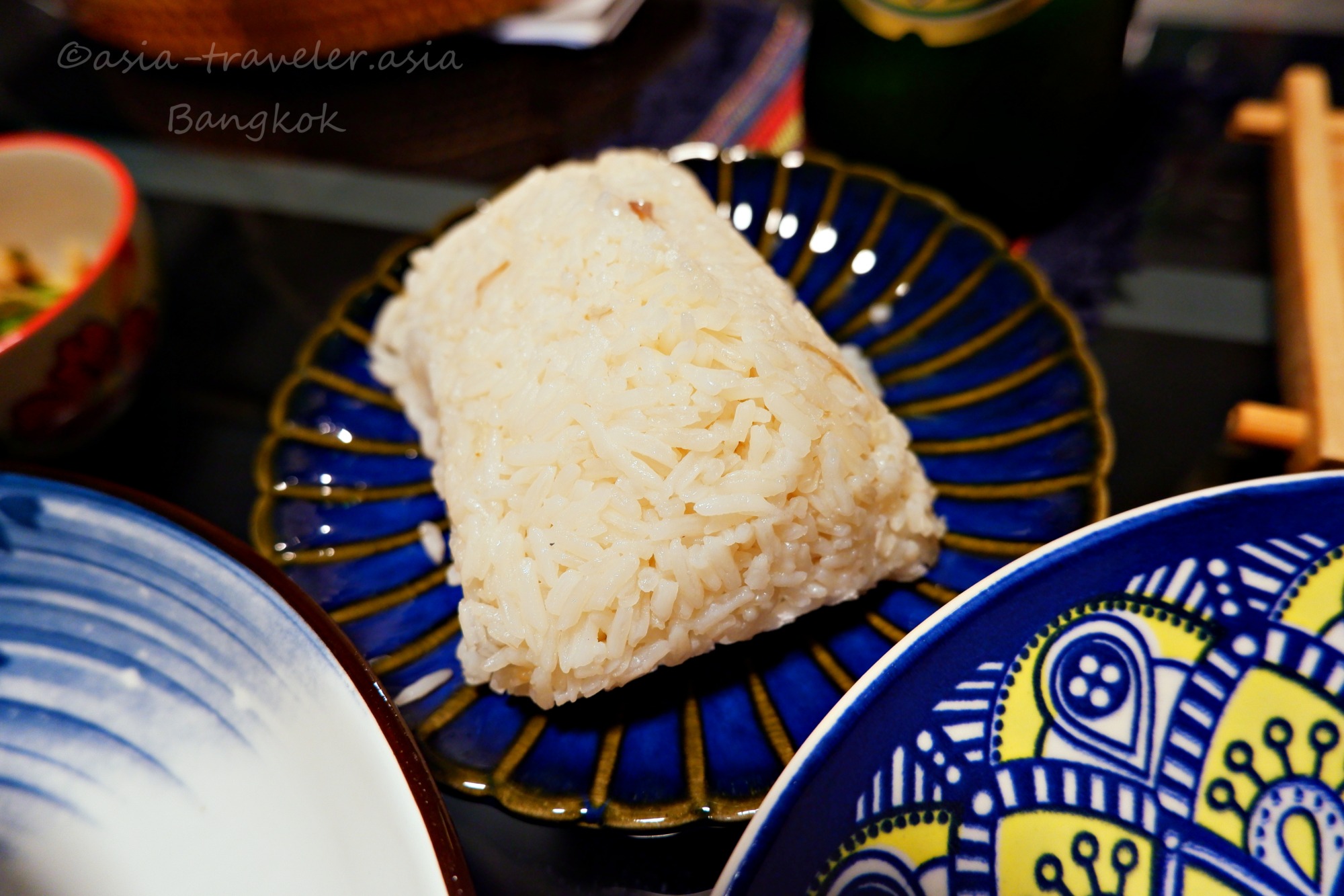 バンコクの緑のカオマンガイ専門店のジャスミンライス
