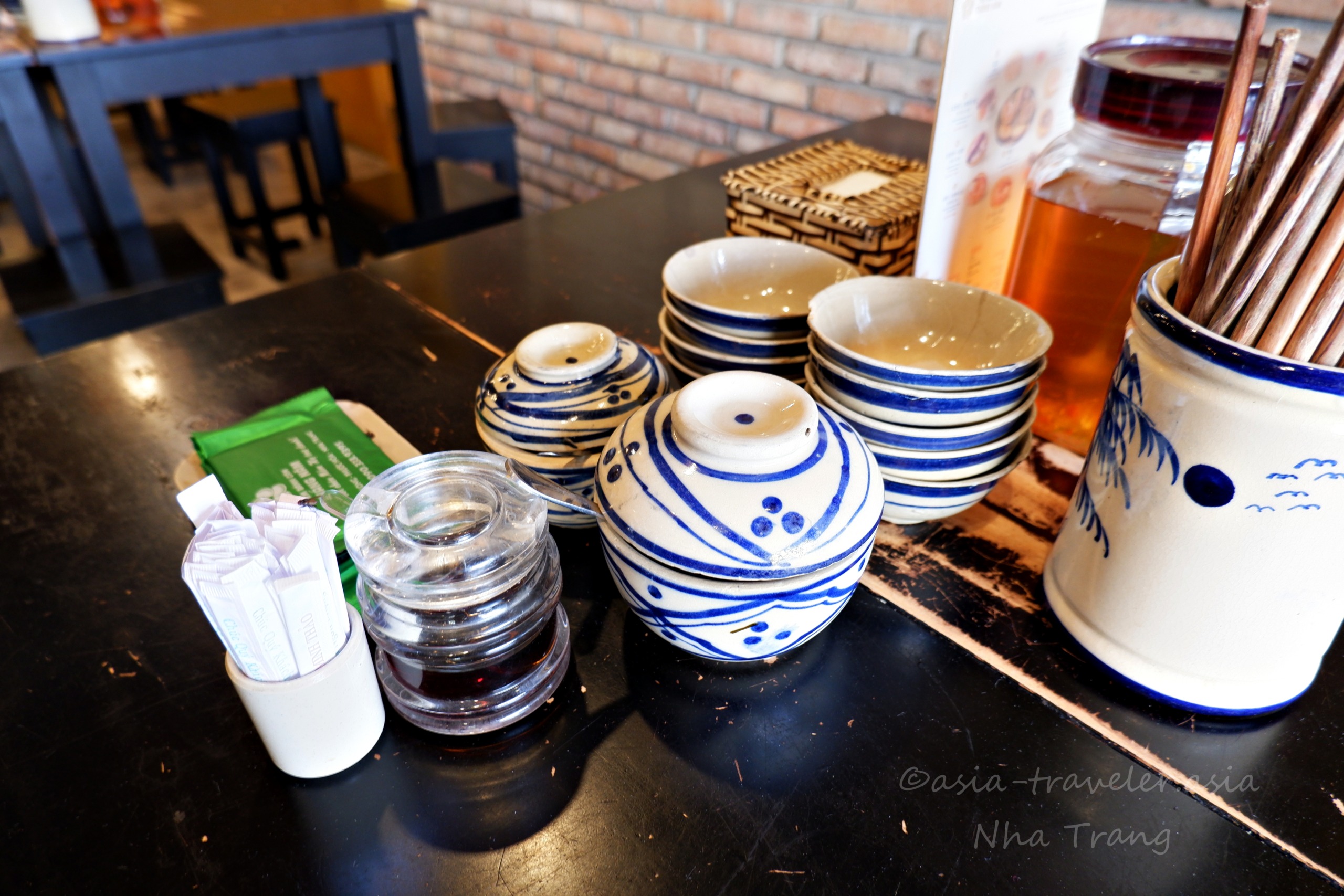 ニャチャンのバインカン専門店・バッチャン焼き風卓上調味料セット