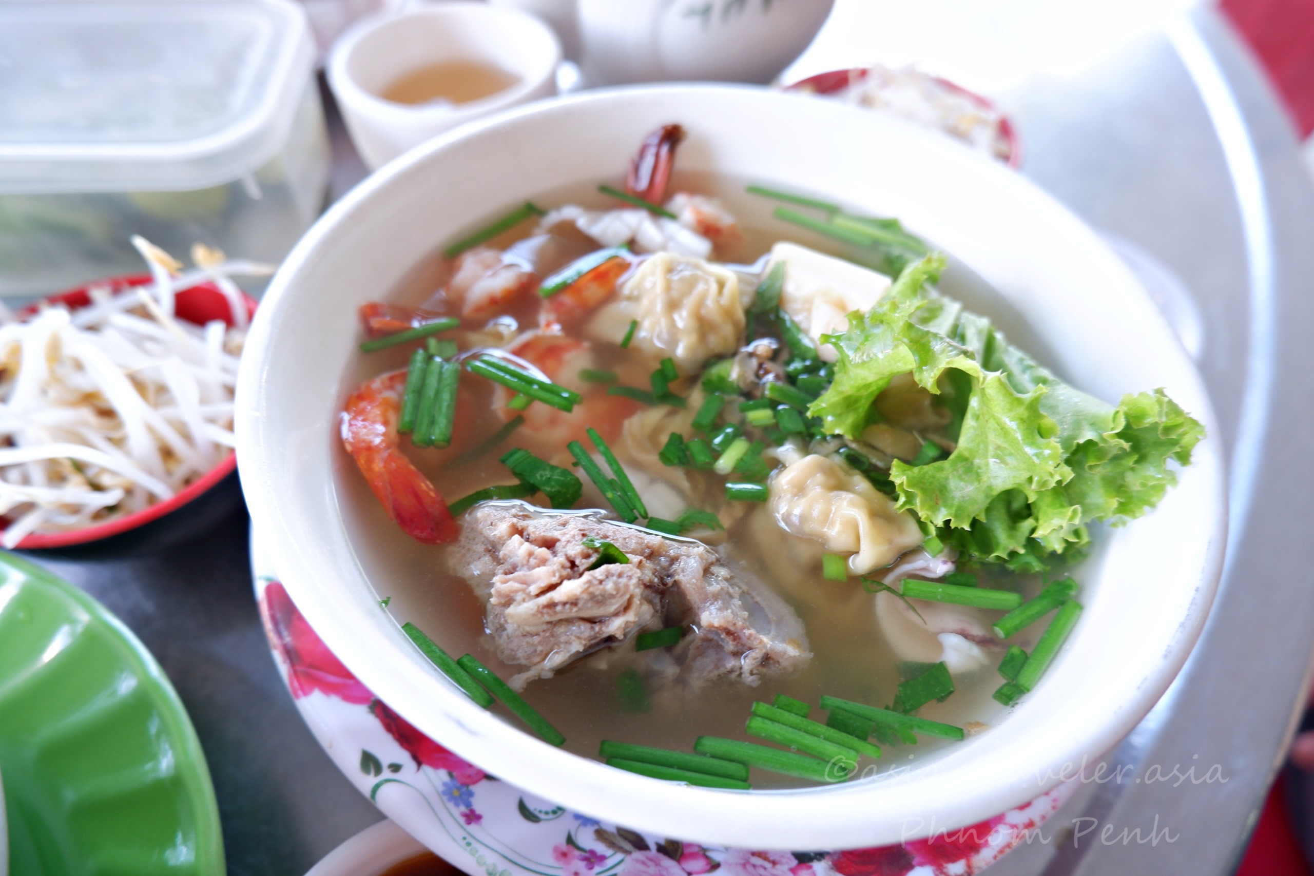 プノンペン ローカル食堂