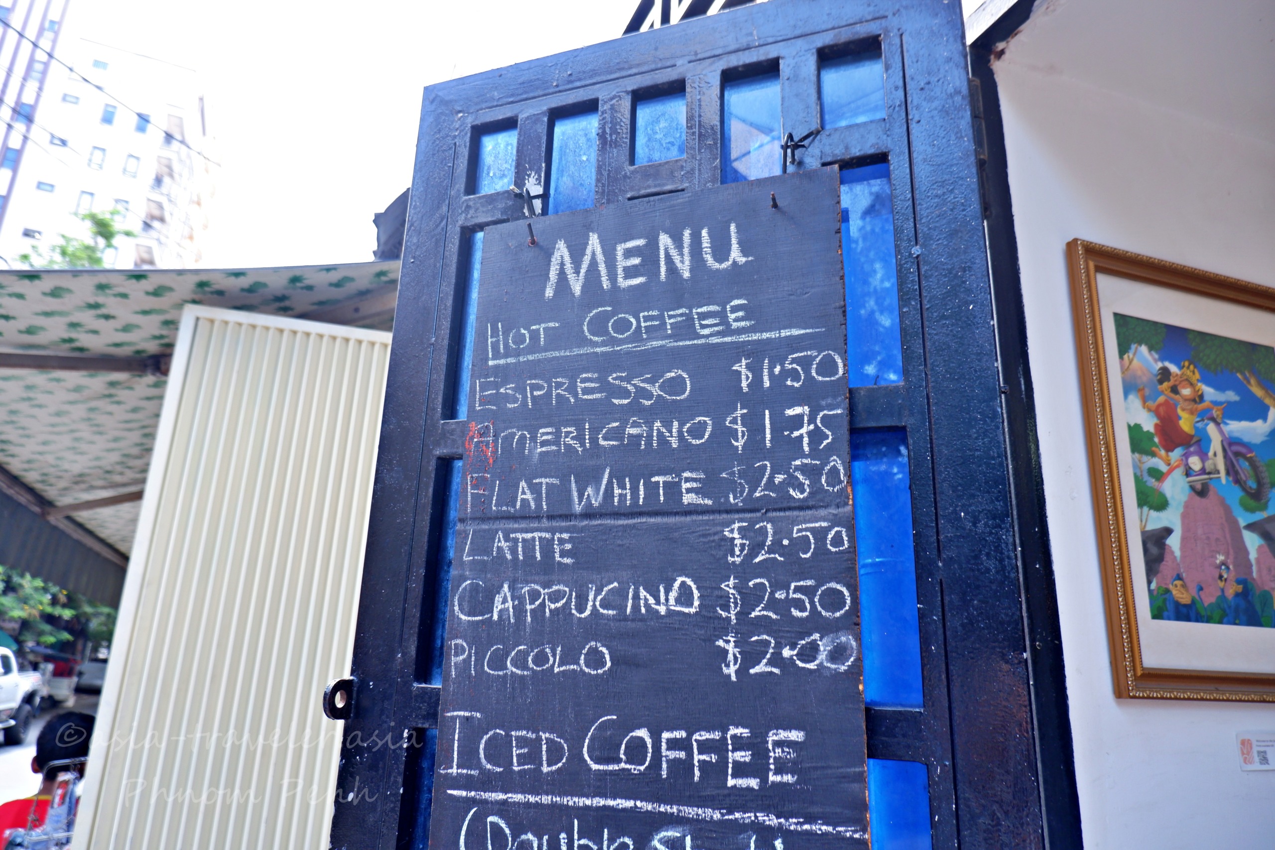 プノンペン Mr.ピッコロコーヒー