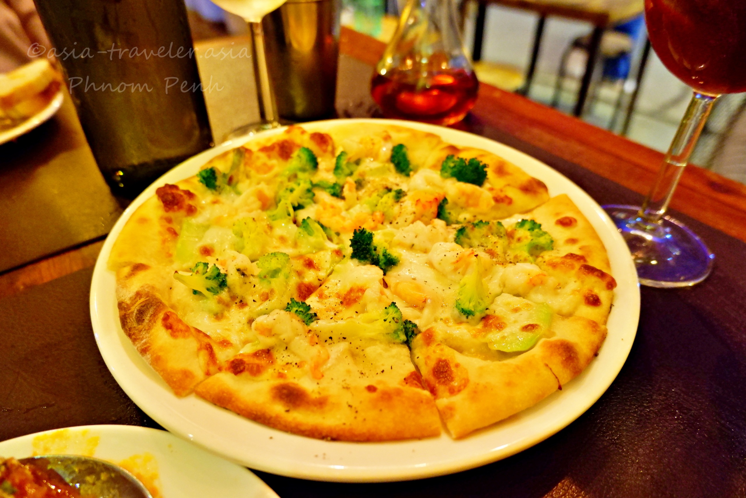 プノンペン 日系イタリアン