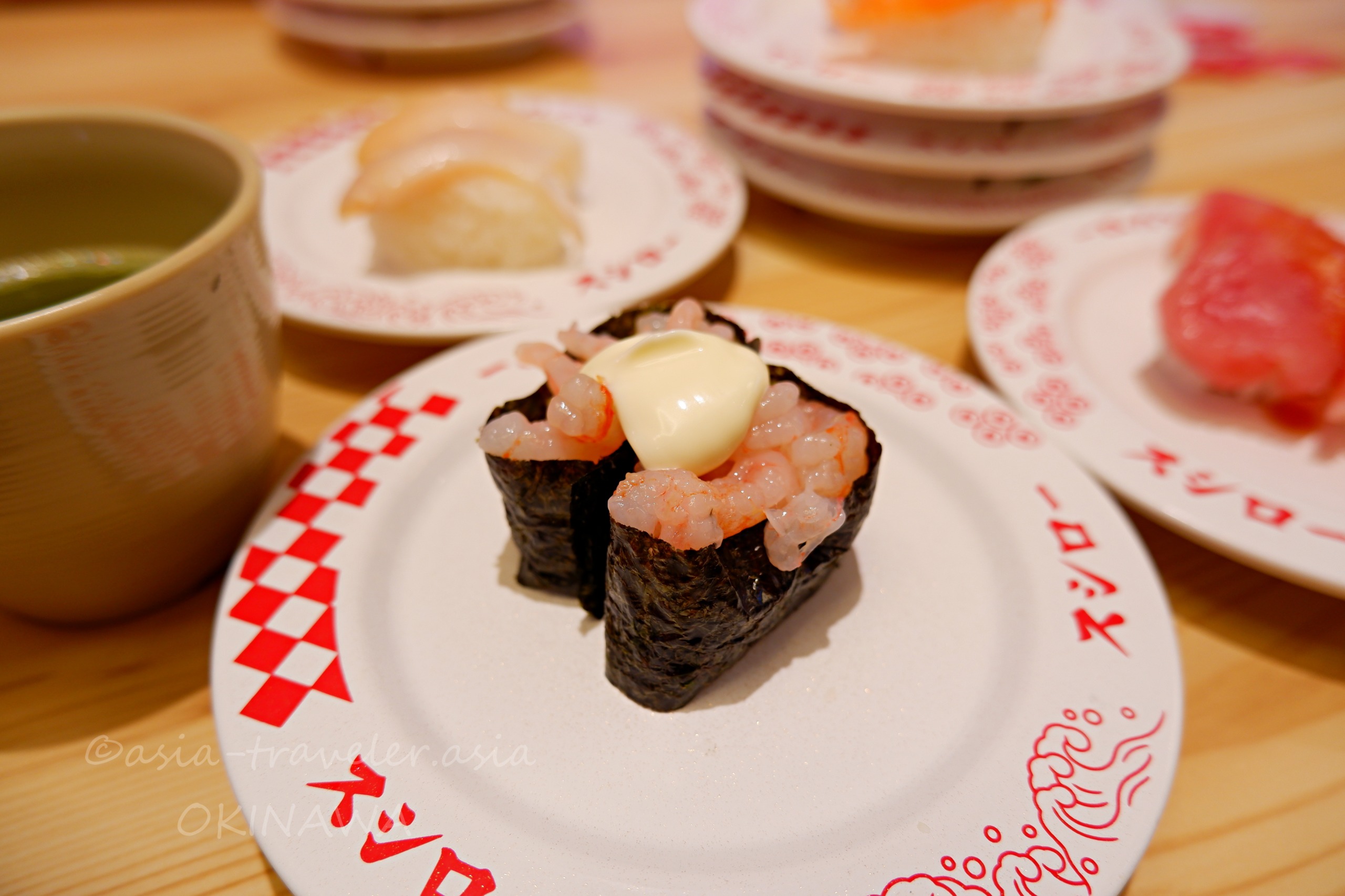 スシロー那覇天久店の甘えび軍艦マヨネーズのせ