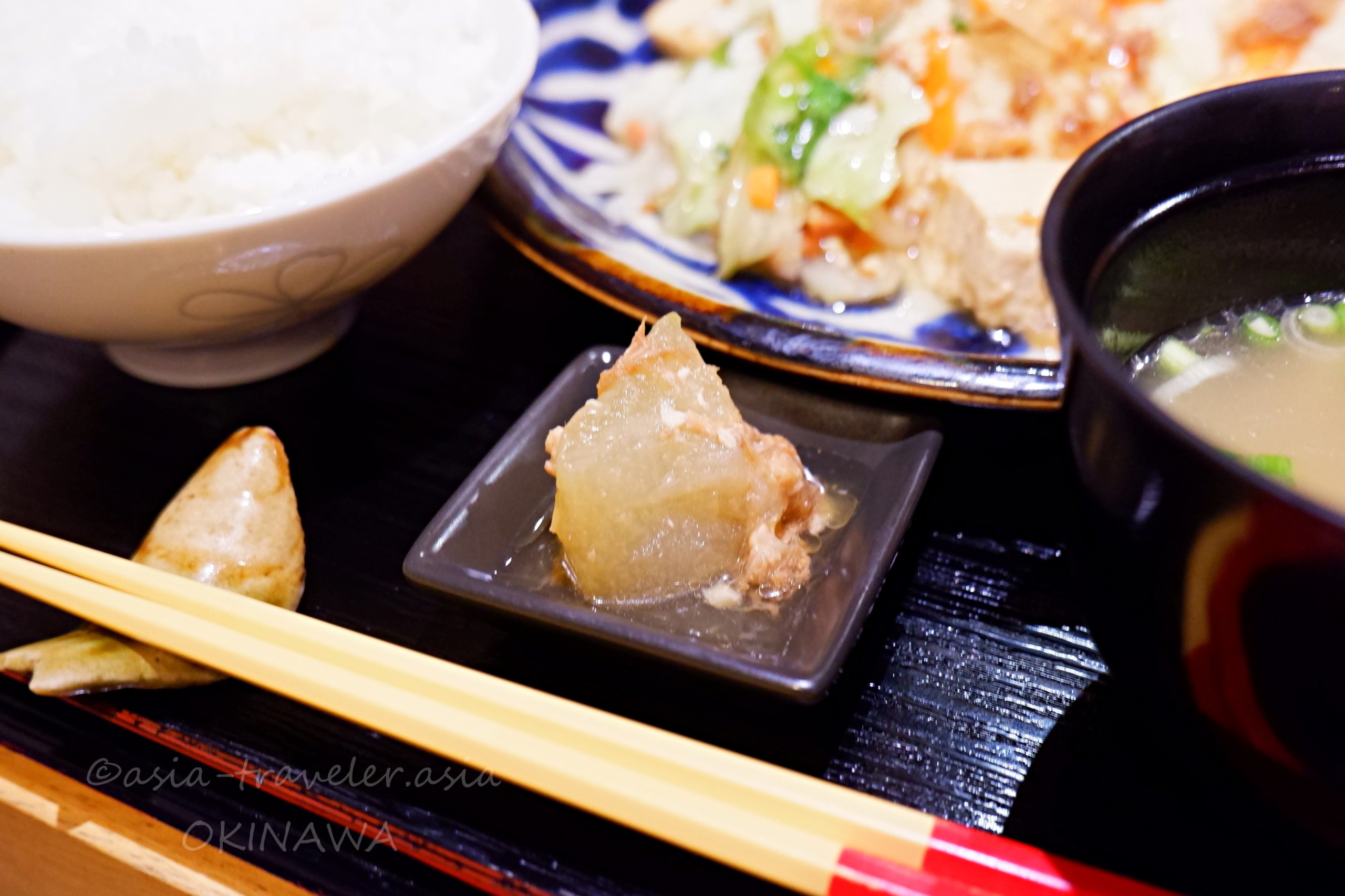 浮島BASEのとうふちゃんぷるー定食・冬瓜の小鉢