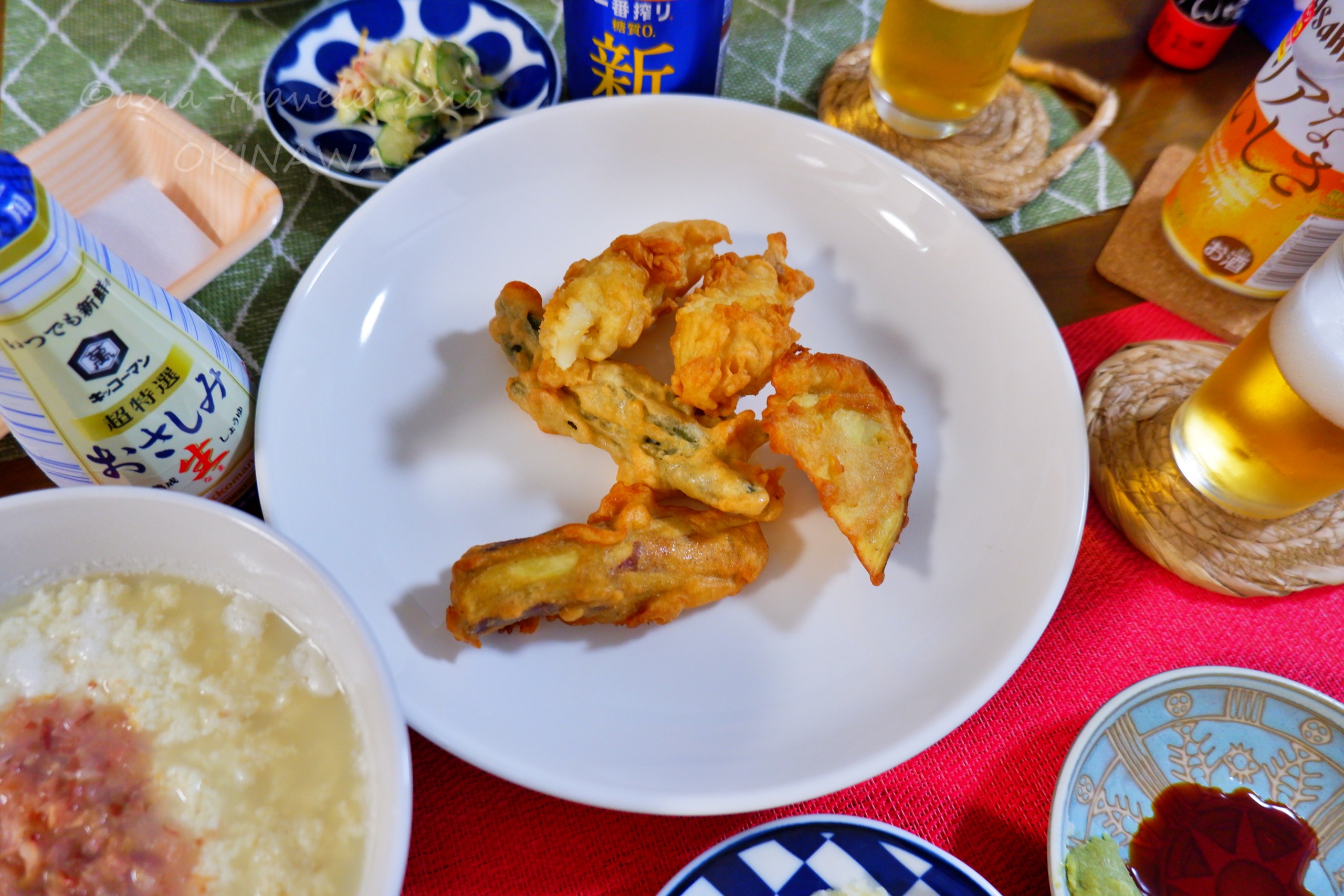 沖縄天ぷら（魚・イカ・芋・まめ）の盛り合わせと泡盛