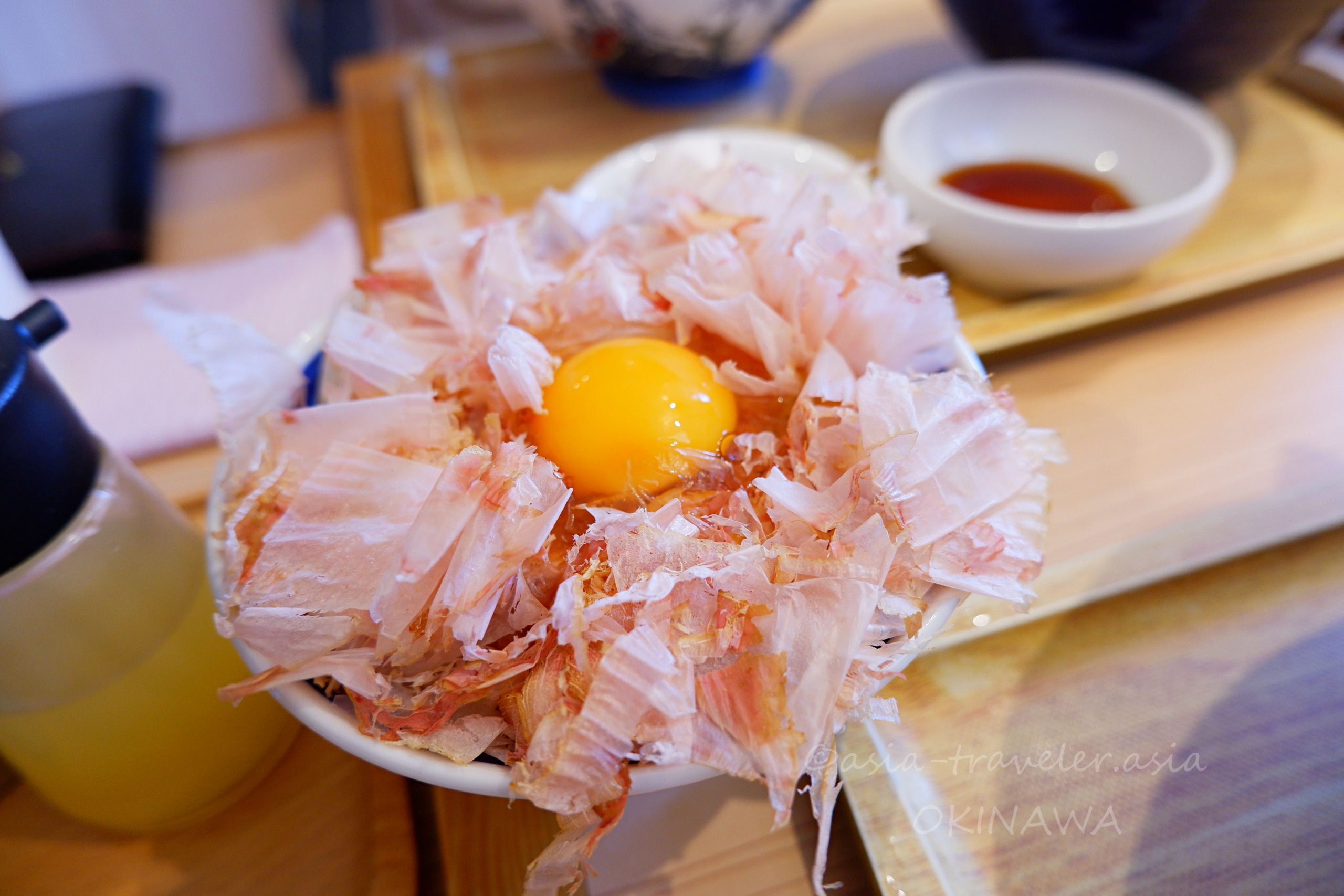 かつお節たっぷりの玉子かけごはん・沖縄イーアス豊崎