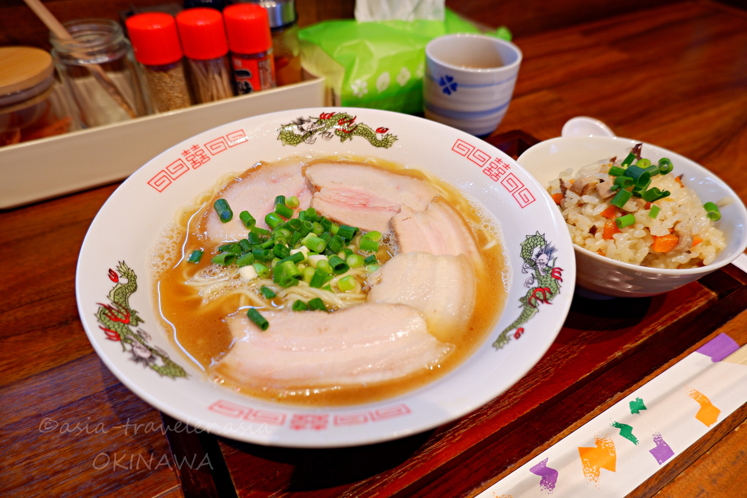 麺屋あんの三枚肉チャーシューラーメンとジューシーセット