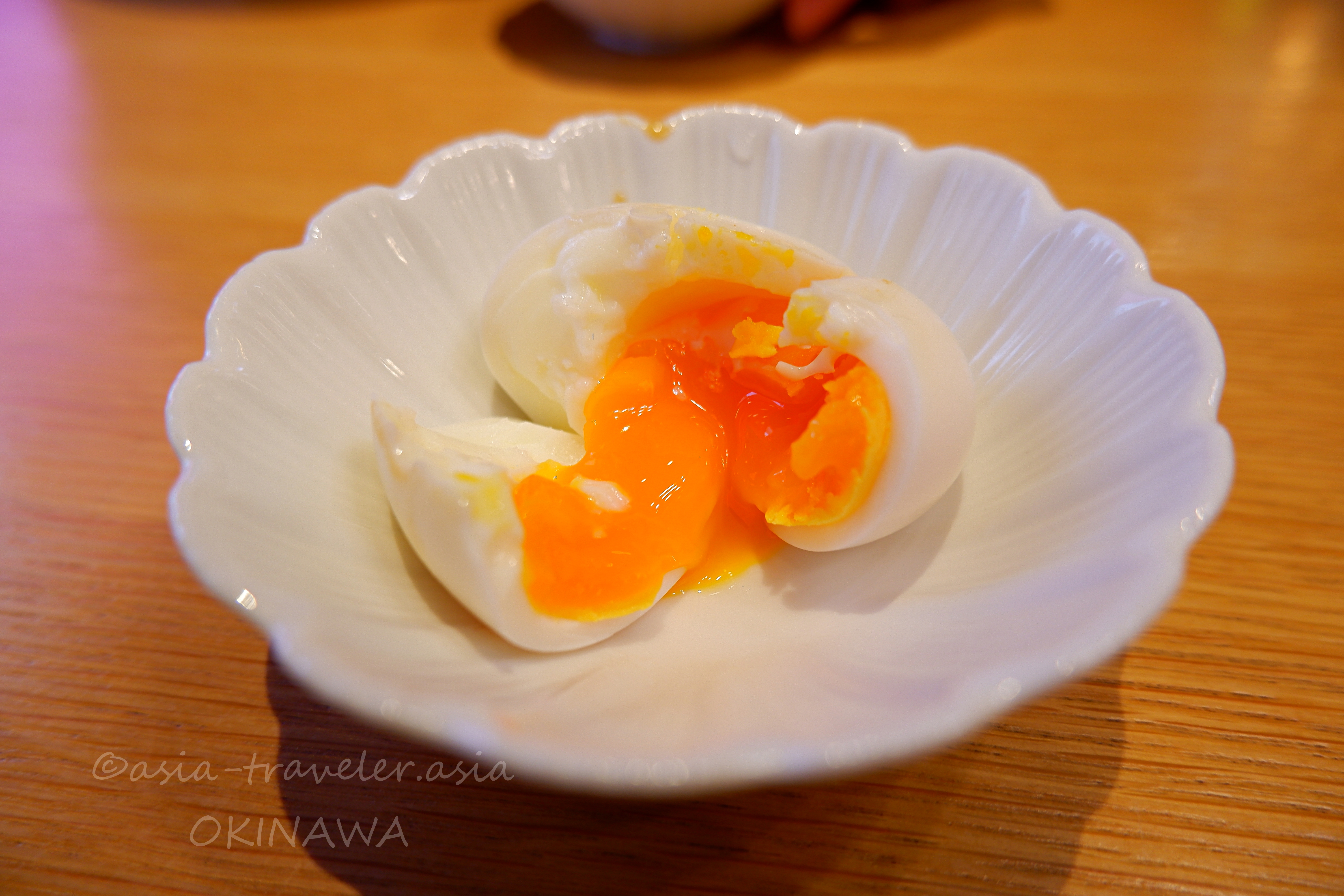益々の半熟味玉・とろける黄身が鮮やかな小皿盛り