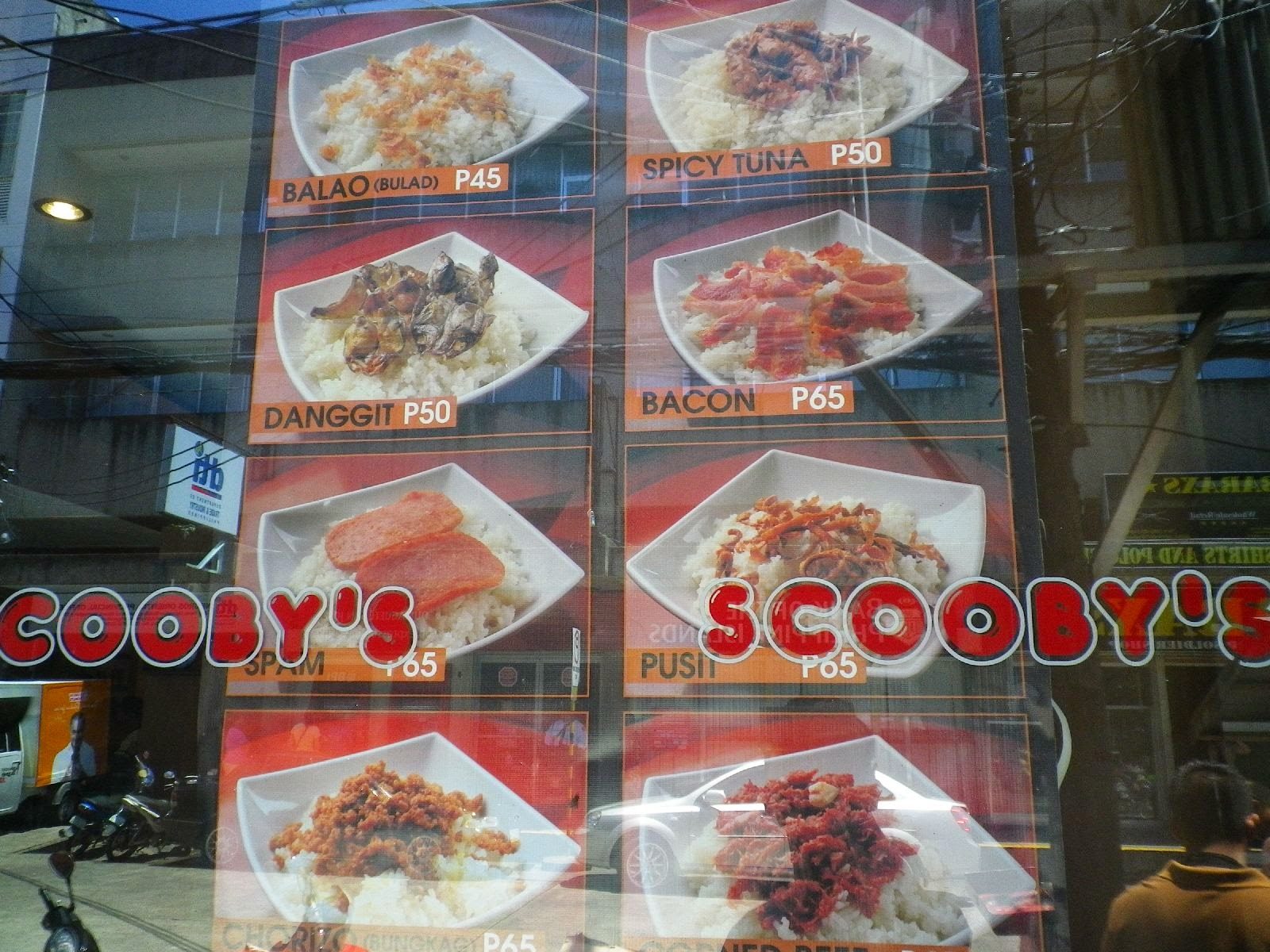 フィリピンのファーストフード SCOOBY'Sのご飯メニュー看板(ダンギット・スパム・プシットなど)