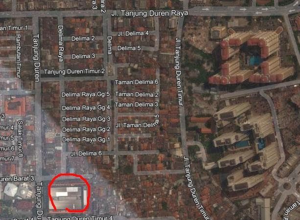 タンジュンドゥレン地区の衛星地図と市場の位置（赤丸）