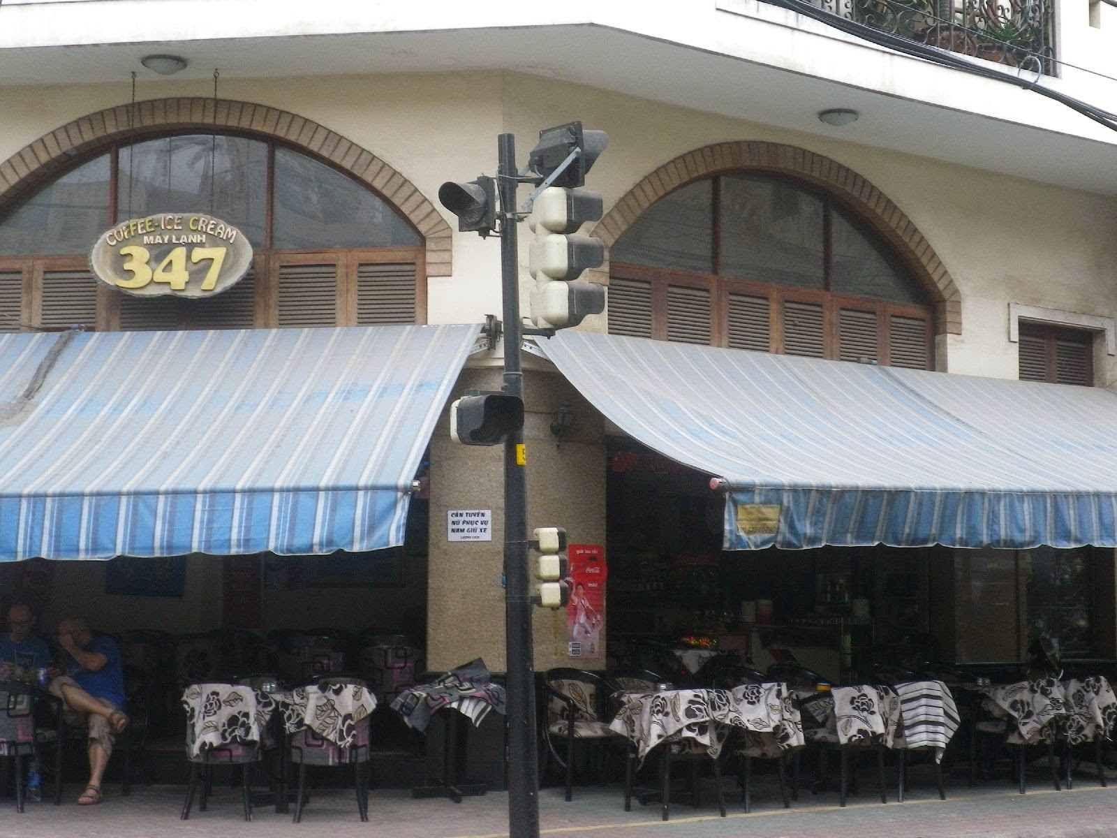 ホーチミン・チョロンのカフェ347の外観